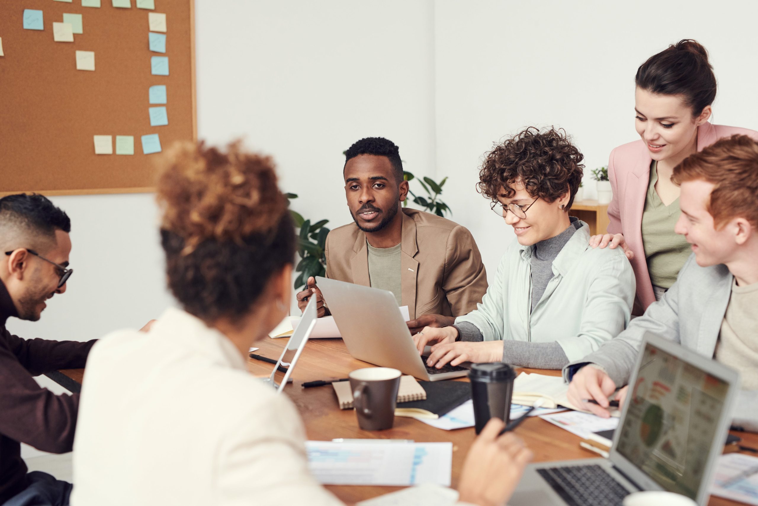 diverse-workplace diverse-workplace